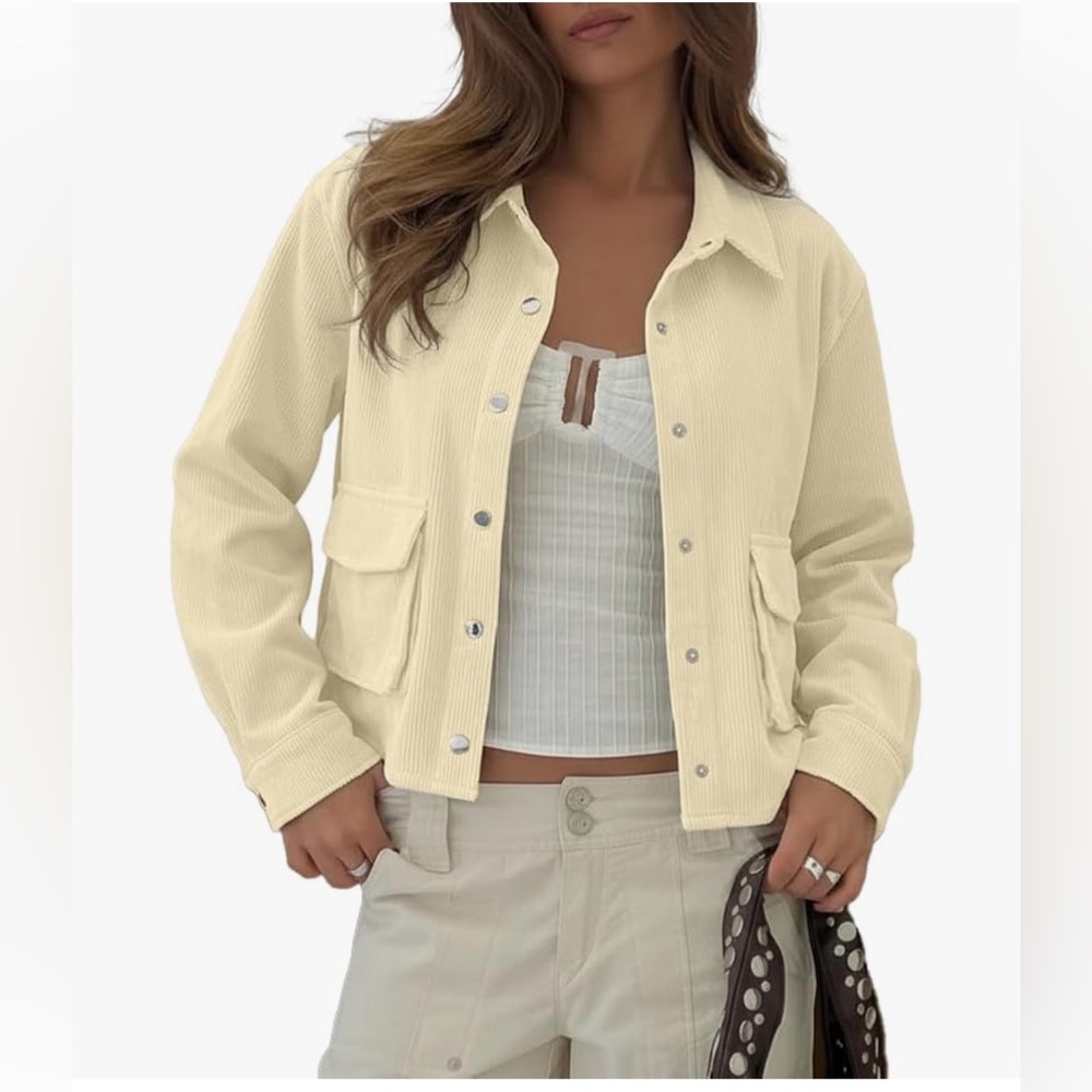 NWT LIGHT YELLOW CROP CORDUROY JACKET-S
